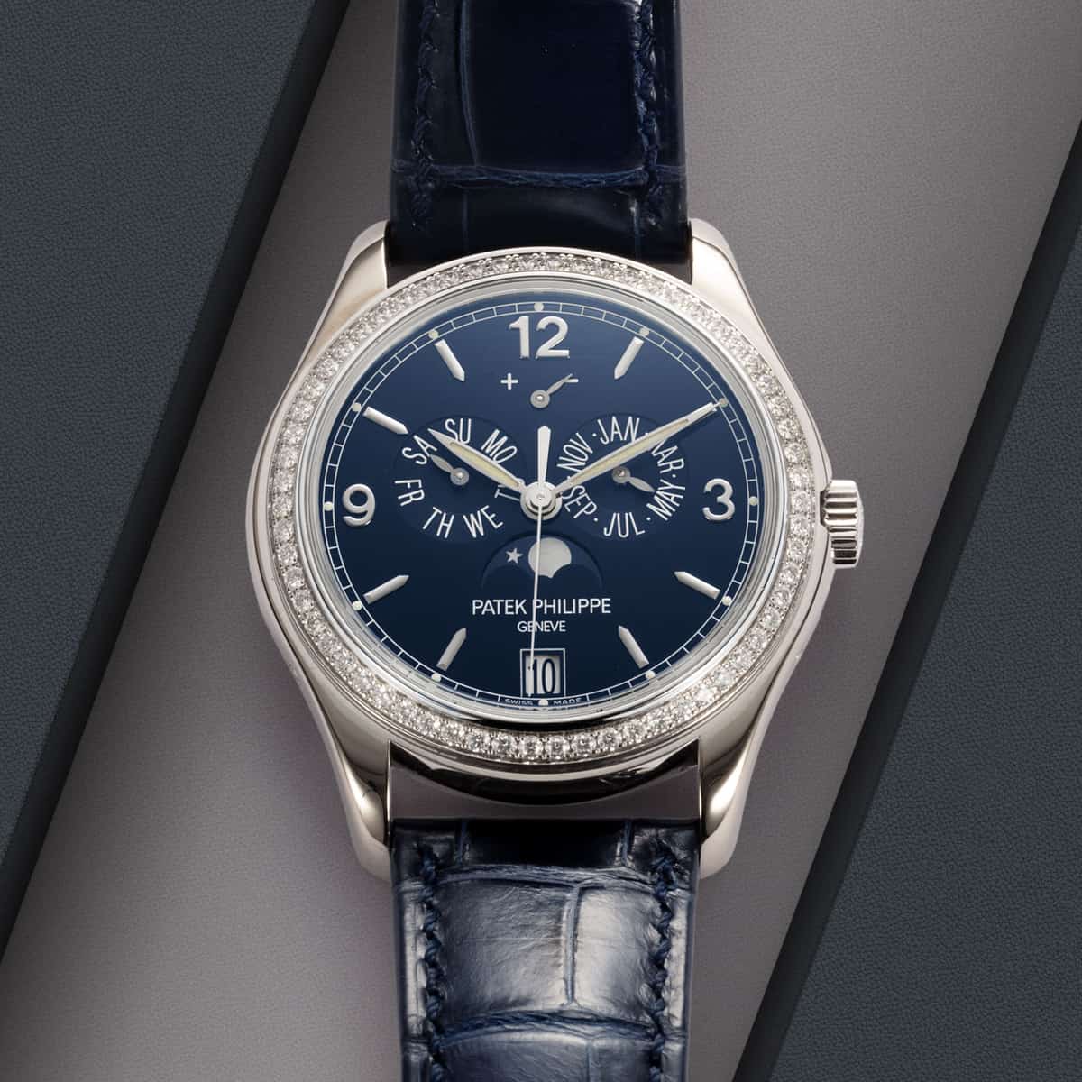Patek Philippe Complications 5147G-001 Patek Philippe Complications 5147G-001